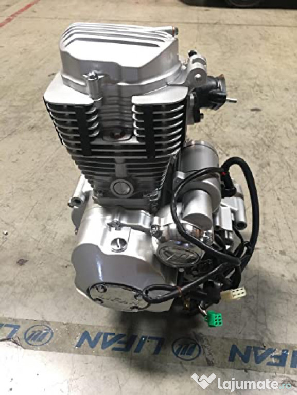 Dezmembrez motore atv