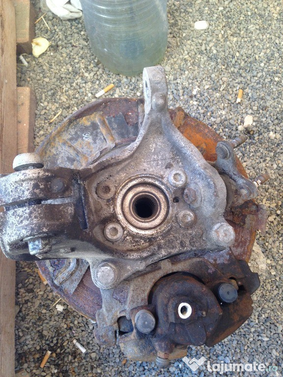 Vw passat diesel 20 bkp fuzeta stanga etc2006