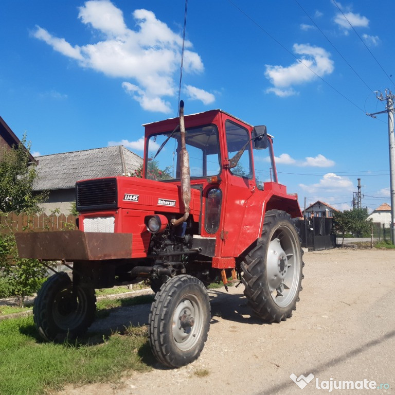 Tractor fiat u 445 L