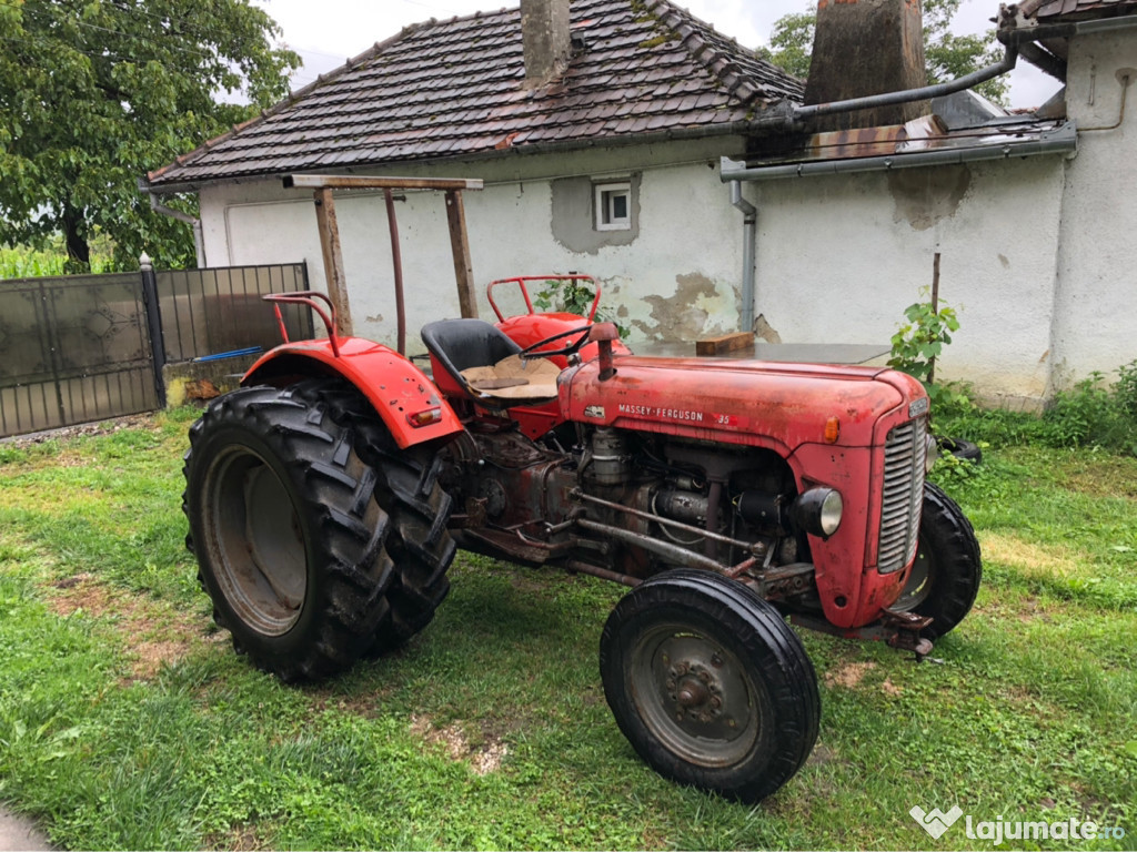 Tractor Massey Ferguson