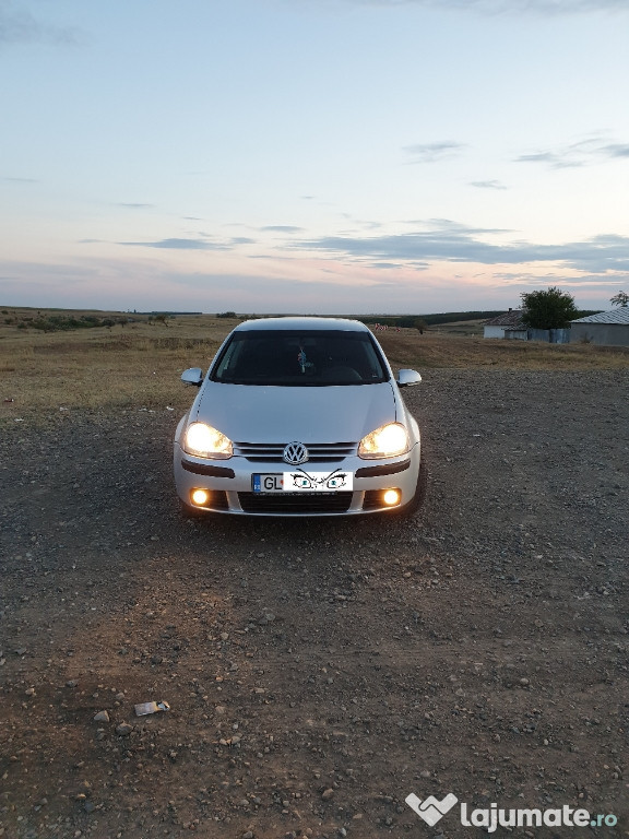 VW Golf V