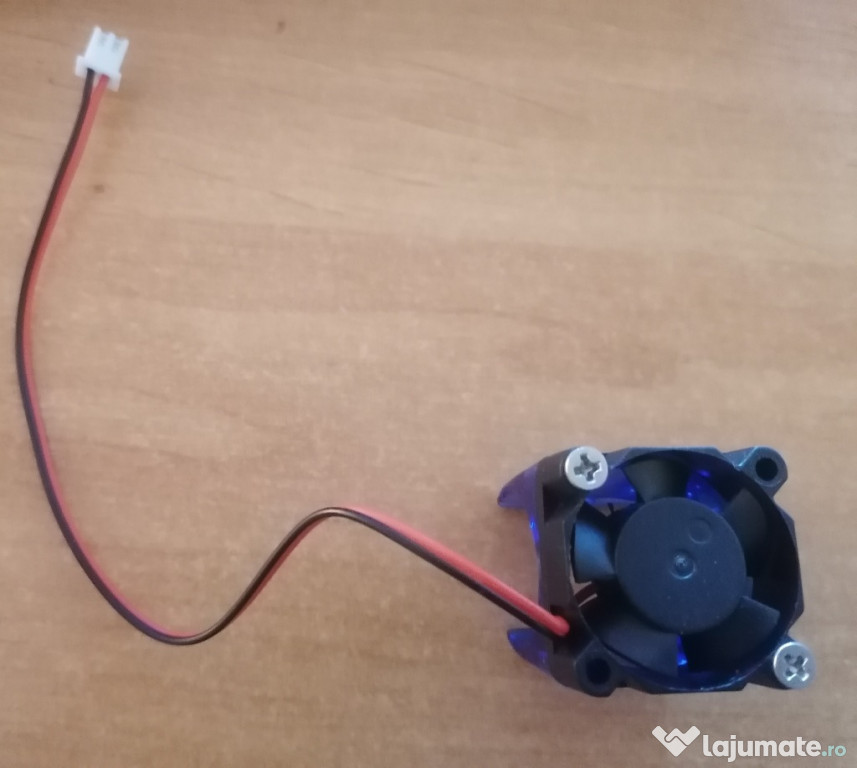 Ventilator extruder imprimanta 3D - 30x30x10mm 12V
