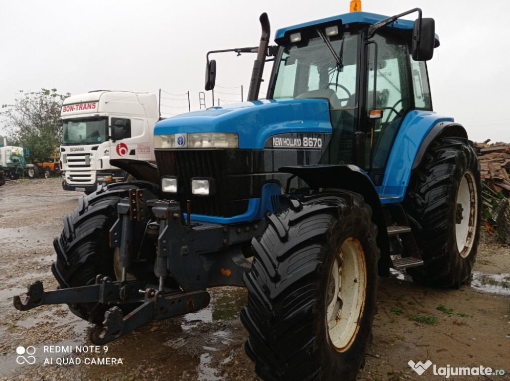 Tractor New Holland 8670