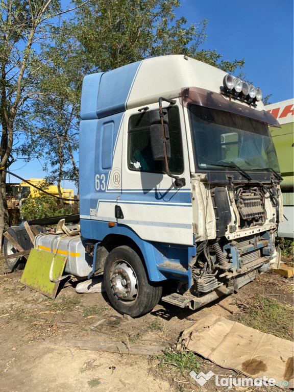 Dezmembrez DAF CF 2002