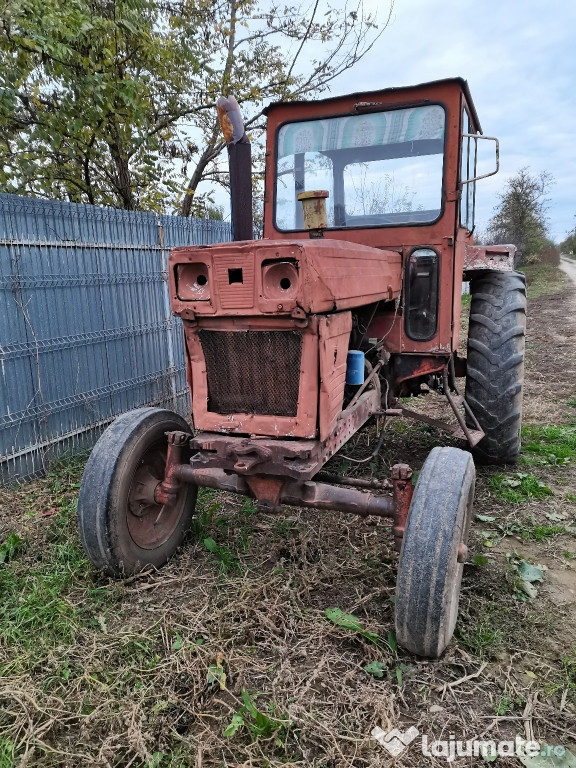 Tractor u650