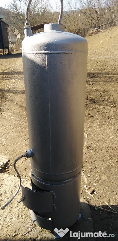 Boiler de apă pe lemne