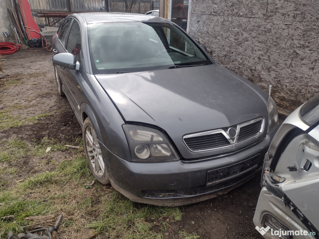 Dezmembrez Opel Vectra c