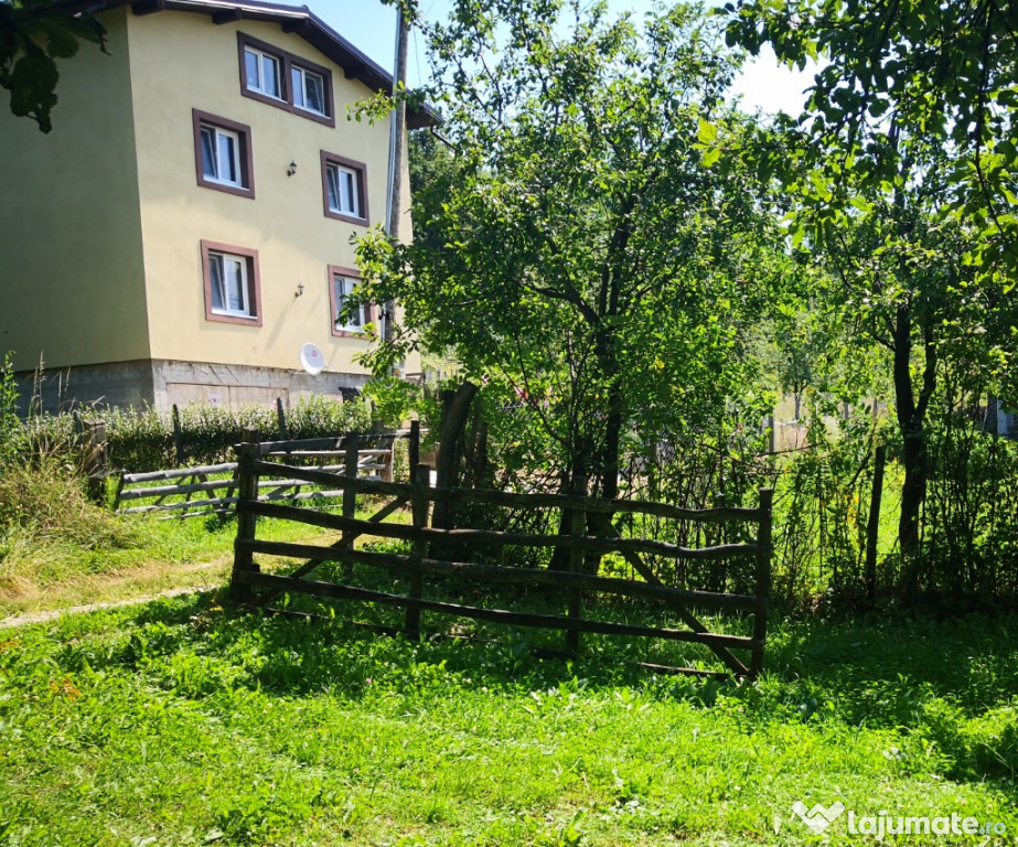 Teren intravilan in Judetul Dambovita 6621 mp