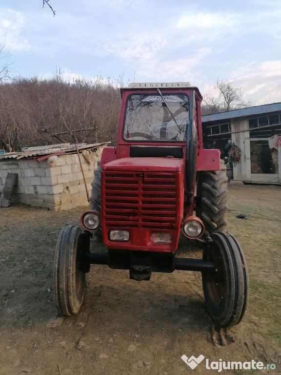 Tractor Stayer