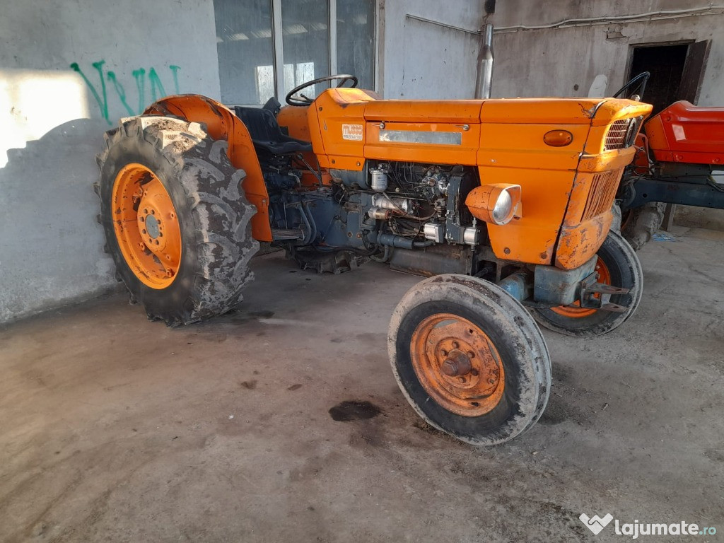 Tractor Fiat 550