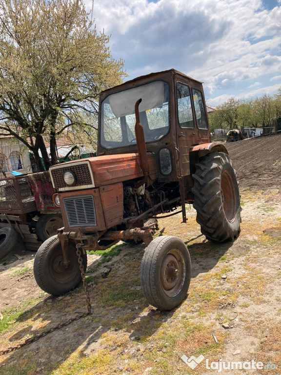 Tractor si utilaje