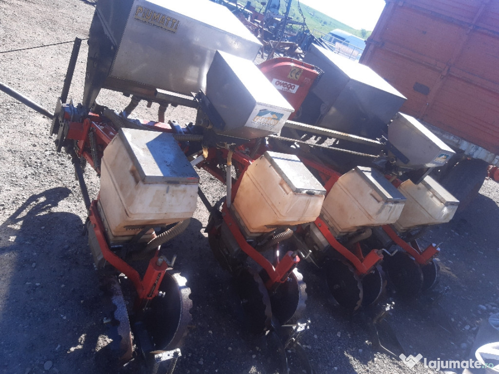 Semanatoare porumb pe 4 rânduri carraro