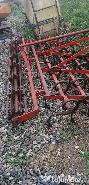 Cultivator 3m și scarificator