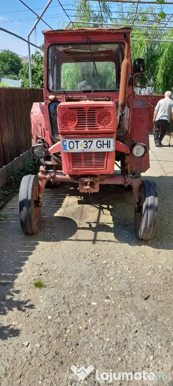 Tractor L445