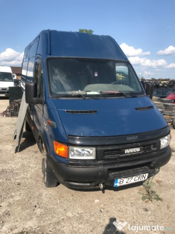 Dezmembrez Iveco Dailly