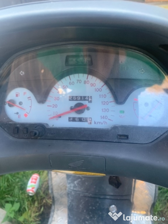 Scuter Honda 250cm 4T