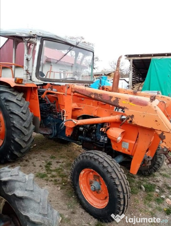 Tractor 450 Special cu incarcator Frontal