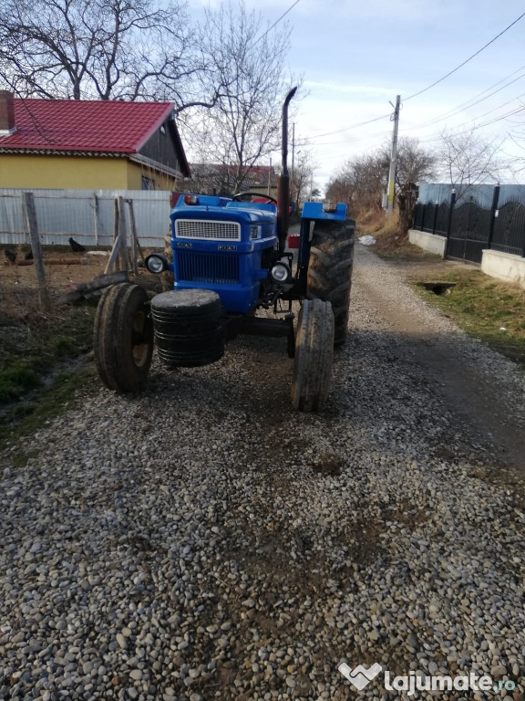 Tractor fiat 640