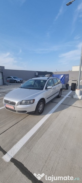 Dezmembrez Volvo V50