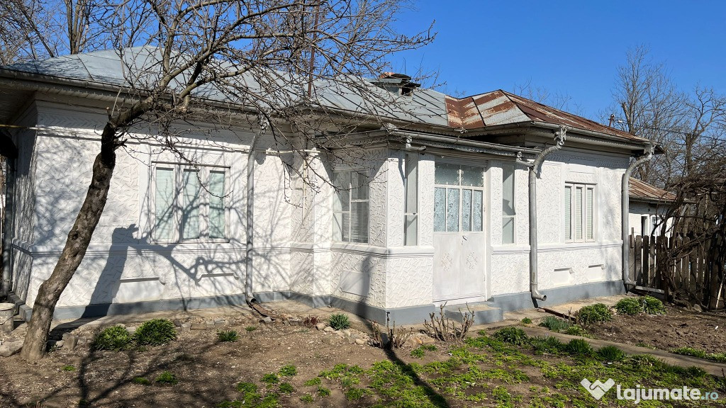 Casa sat Salcioara jud Buzau.
