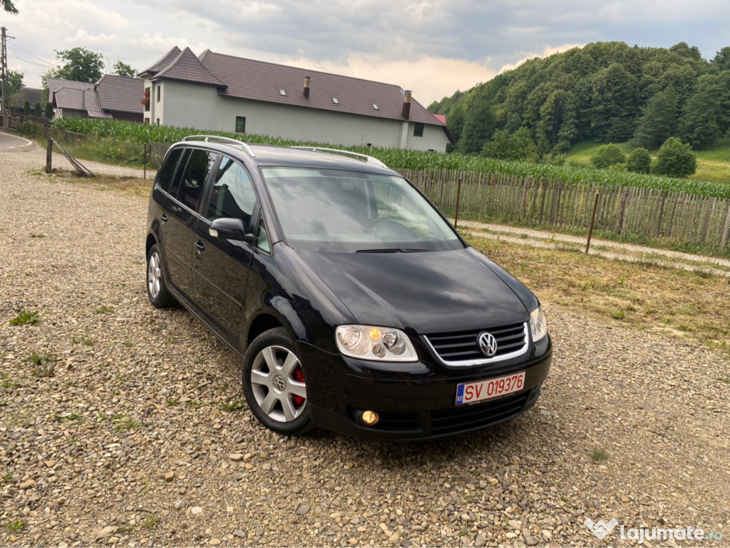 Vw Touran Highline diesel 7 Locuri Adus recent Germania