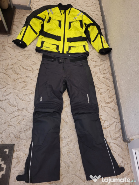 Costum moto marimea 50 Hein Gericke