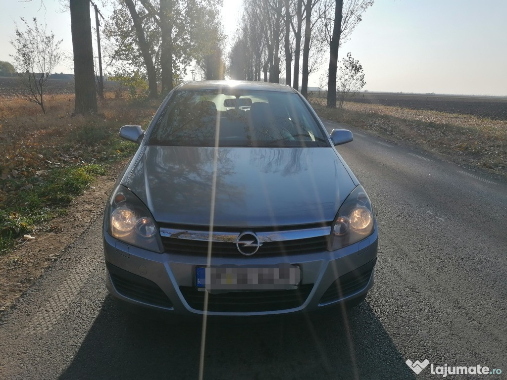 Opel astra h