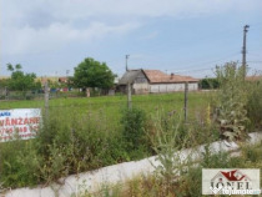 Teren intravilan 1320 mp in Cricau