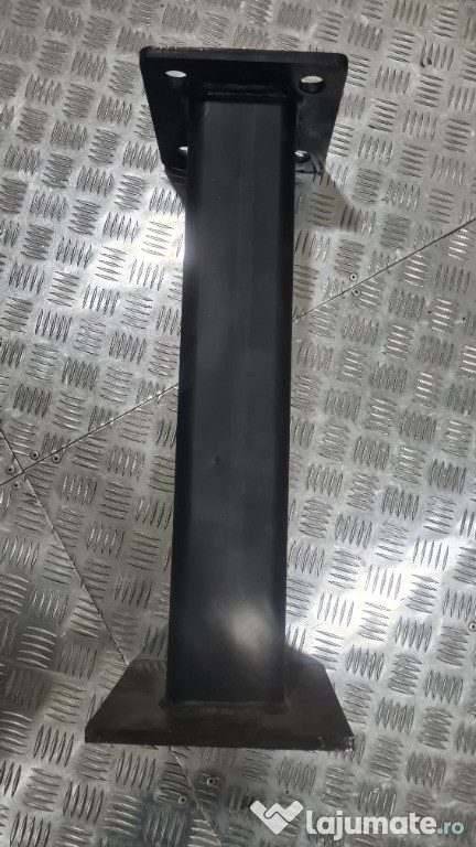 Picior metalic vopsit cu talpa. Lungime - 560 mm