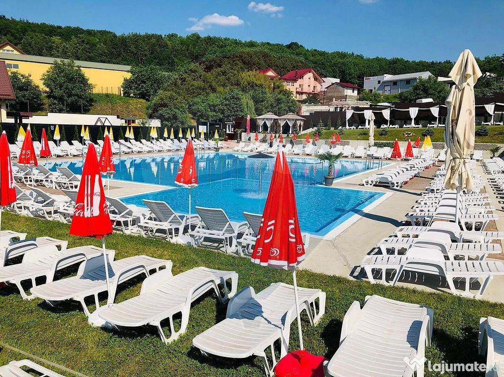 Piscina TITANIC Suceava 3428 MP