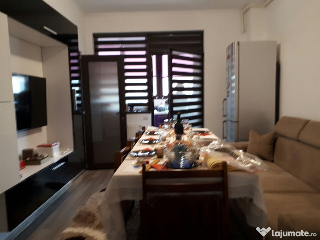 Apartament 2 camere decomandat - Tomis Plus - 96.000 euro (Cod E2)