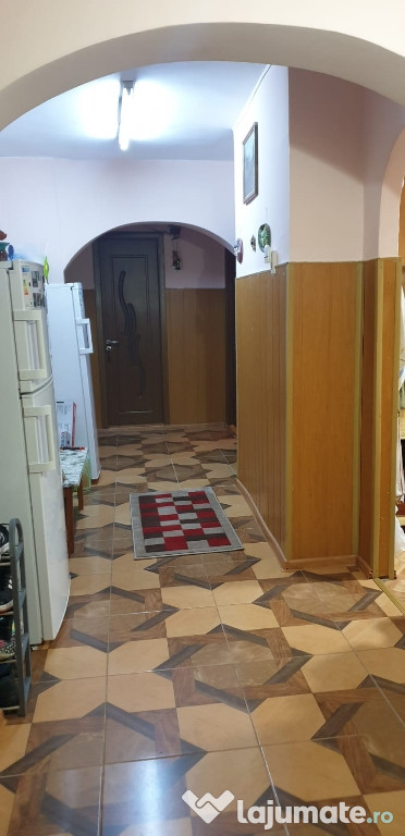 2 Garsoniere transformate în apartament 3 camere str.Vitos Gavrilă