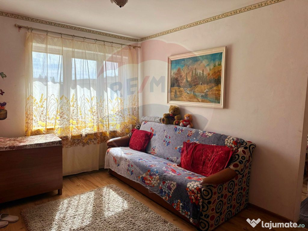 Apartament cu 2 camere de vânzare în zona Maratei