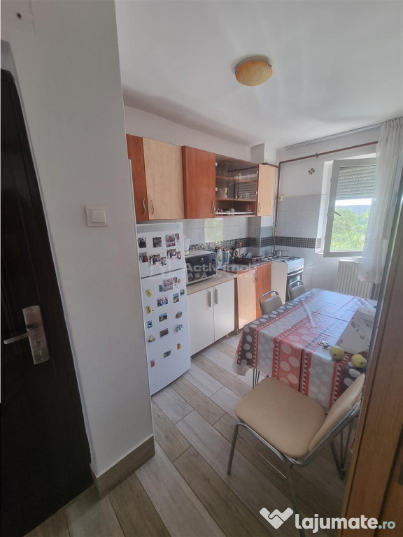 Apartament 2 cam et 3 str Bucuresti langa Catena