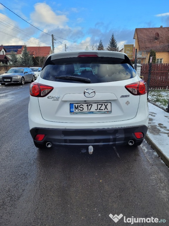 Vand sau schimb Mazda cx5