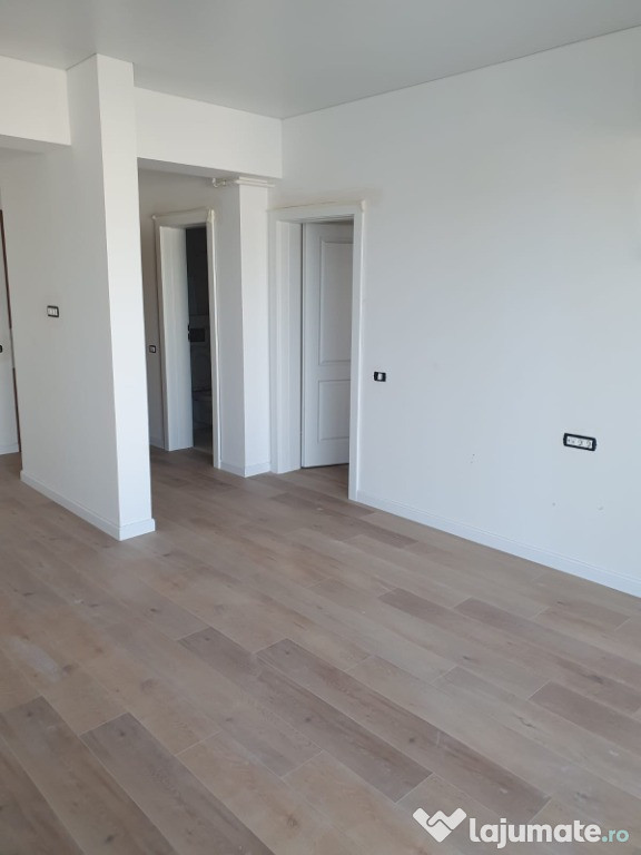 Studio de vanzare in Mamaia Nord, Lidl - 1 camere, 58 mp