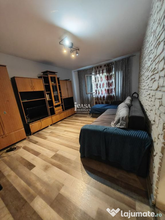 Ap. 3 camere, decomandat, 67 mp, Pelendava