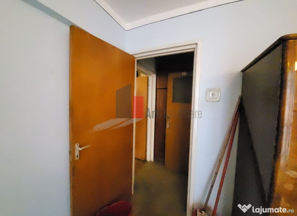 Apartament 3 camere 50m Metrou N. Grigorescu