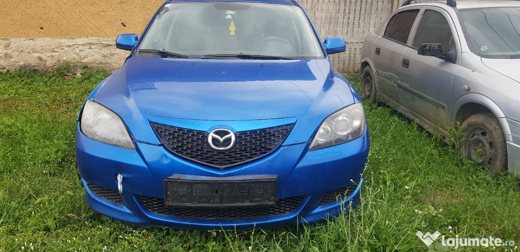 Dezmembrez mazda 3