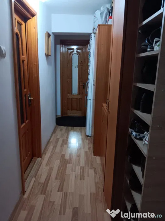Apartament cu 2 camere decomandate Zona Burdujeni - Nicolae Iorga