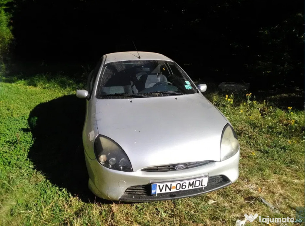 Ford Puma cu floricele, pt fete.