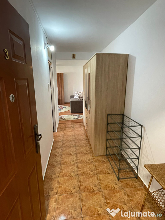 Inchiriez ap. 2 camere str. Voronet / Decebal