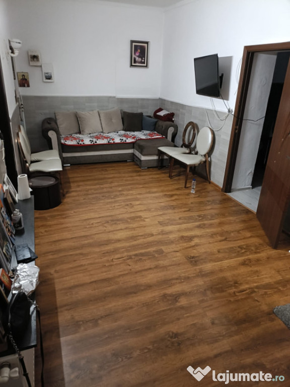 Apartament Semidecomandat 3 camere Timpuri Noi