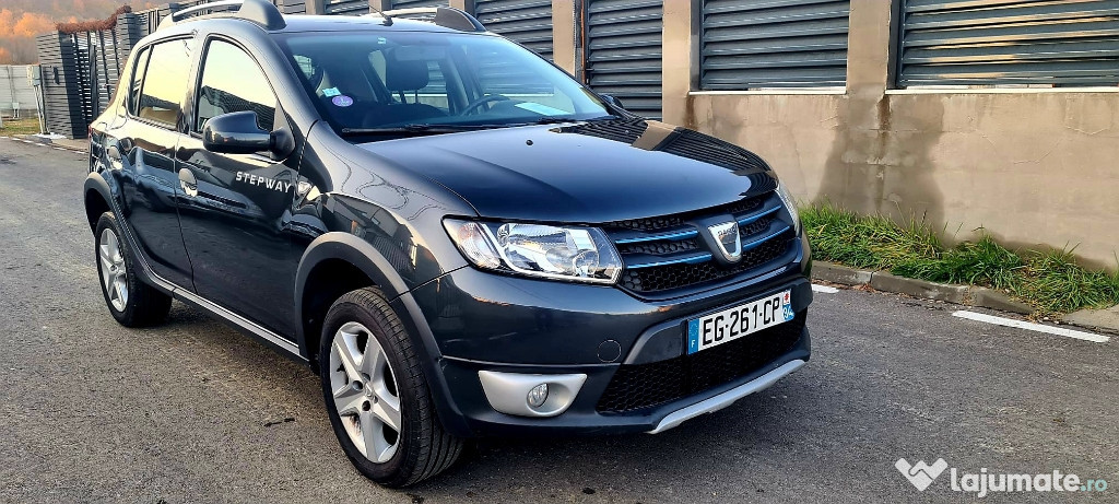 Vând DACIA - Sandero TCe 90 Euro6 Stepway Prestige