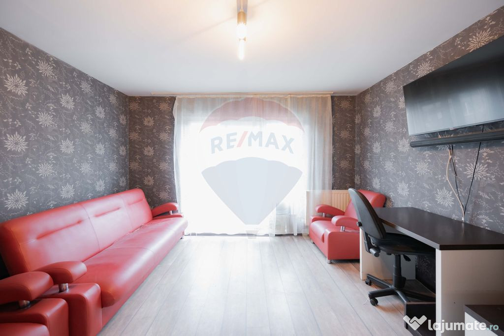 Apartament cu 3 camere de vânzare in cartierul Rogerius