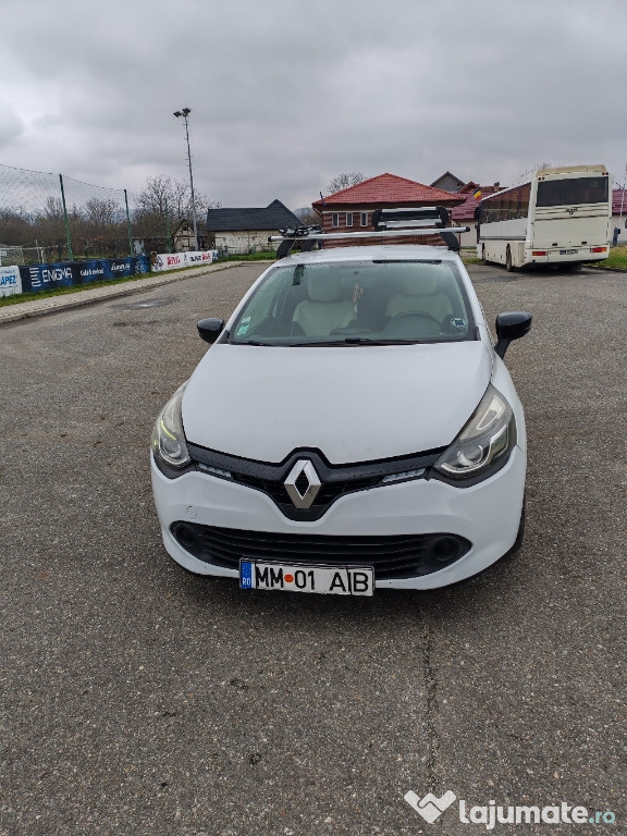 Vând Renault Clio IV