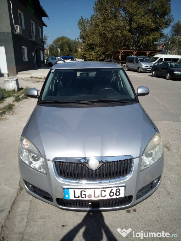 Skoda Fabia 12 benzina an 2009