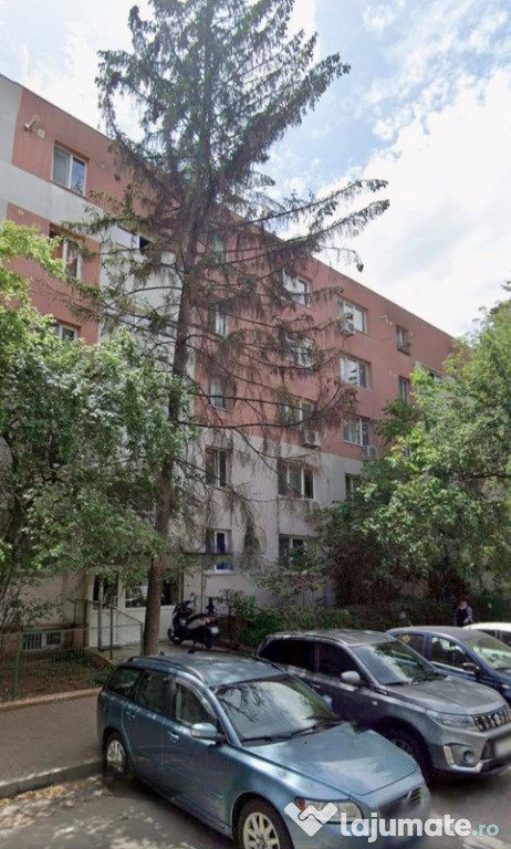 Apt. 2 cam.Titan-Ozana,Str. Fetesti,TOTUL NOU,la 10 min. metrou 1 Dec.