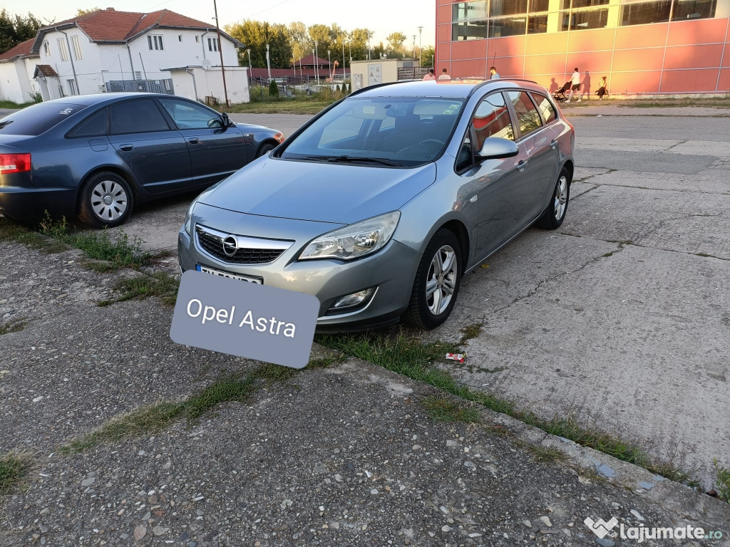 Opel astra j 1.3dizel 2011