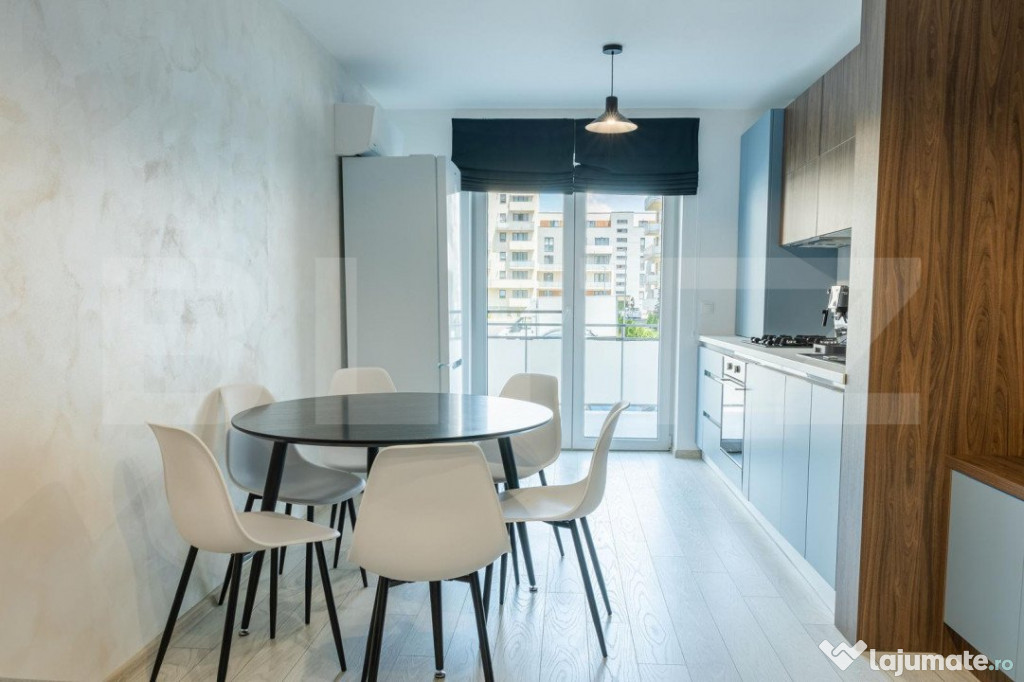 Apartament Utilat si mobilat lux cu 3 camere, terasa si parc